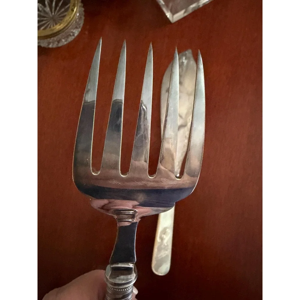 Vintage EPNS Fish Serving Set Mother of Pearl Handles Boxed English Server